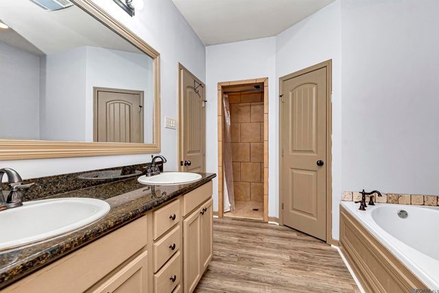 935 Marilyn Dr, Baton Rouge, LA 70815