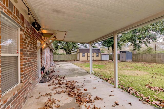 935 Marilyn Dr, Baton Rouge, LA 70815