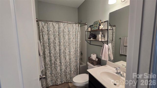 1005 Wainscott Drive, Waxhaw, NC 28173
