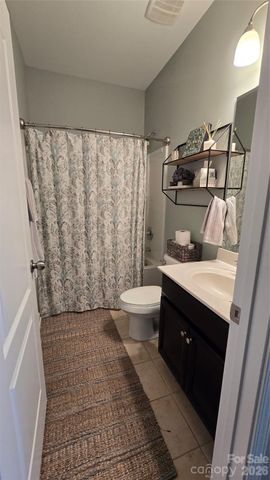 1005 Wainscott Drive, Waxhaw, NC 28173