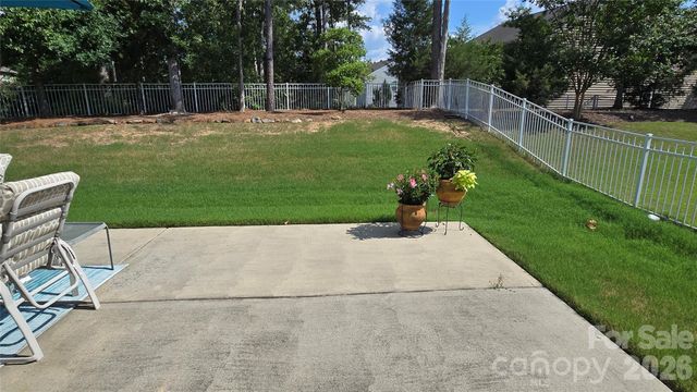 1005 Wainscott Drive, Waxhaw, NC 28173
