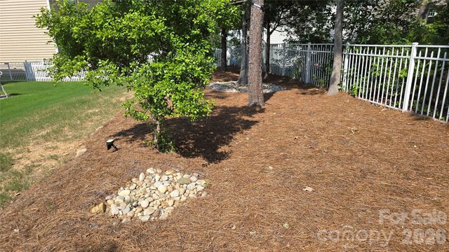 1005 Wainscott Drive, Waxhaw, NC 28173