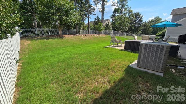 1005 Wainscott Drive, Waxhaw, NC 28173
