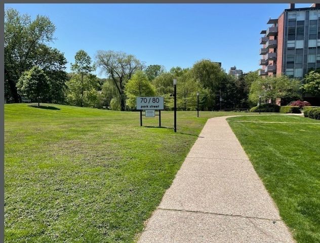 80 Park St. 75, Brookline, MA 02446