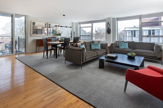 80 Park St. 75, Brookline, MA 02446