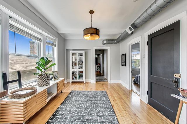 2145 W Thomas Street 3, Chicago, IL 60622