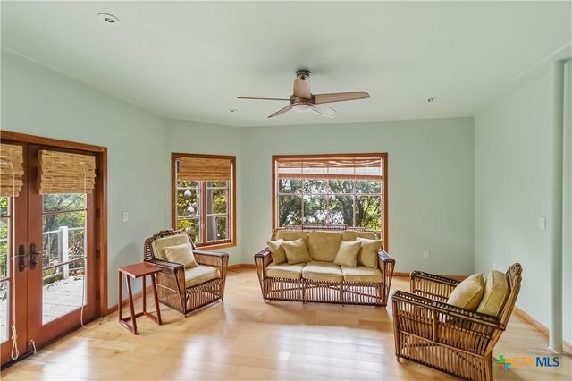 329 Vip Drive, Canyon Lake, TX 78133