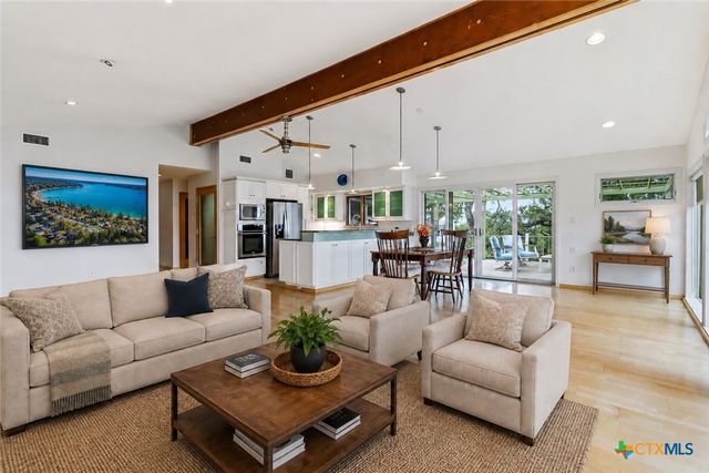 329 Vip Drive, Canyon Lake, TX 78133
