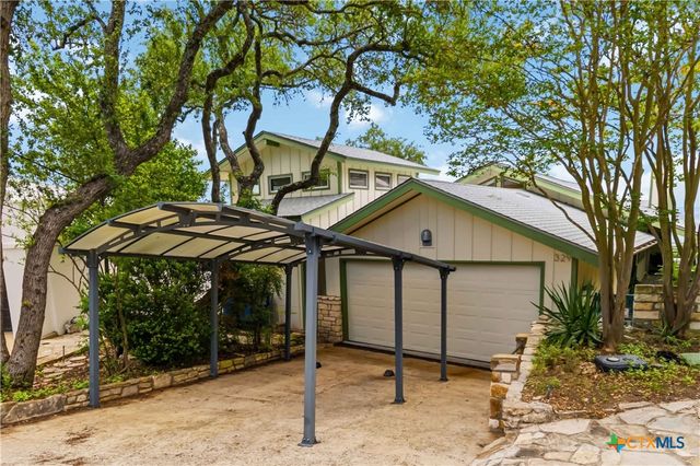 329 Vip Drive, Canyon Lake, TX 78133