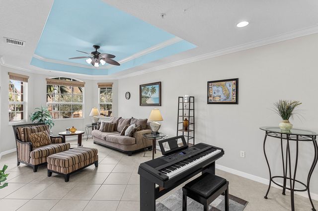 2455 San Pietro Circle, Palm Beach Gardens, FL 33410