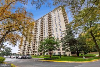 5225 POOKS HILL RD #422N, Bethesda, MD 20814