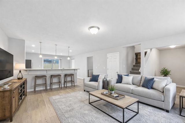 925 Richard Avenue, Watervliet, MI 49098