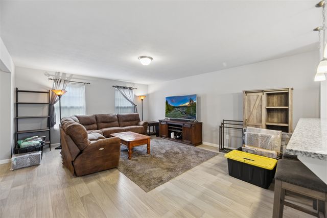 925 Richard Avenue, Watervliet, MI 49098