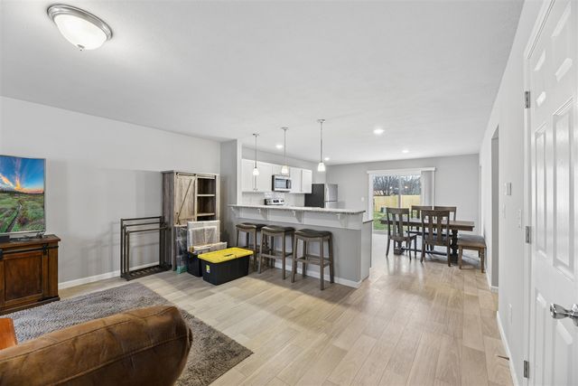 925 Richard Avenue, Watervliet, MI 49098