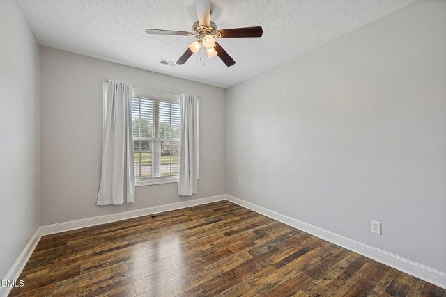 10417 Carsons Creek Drive, Zebulon, NC 27597