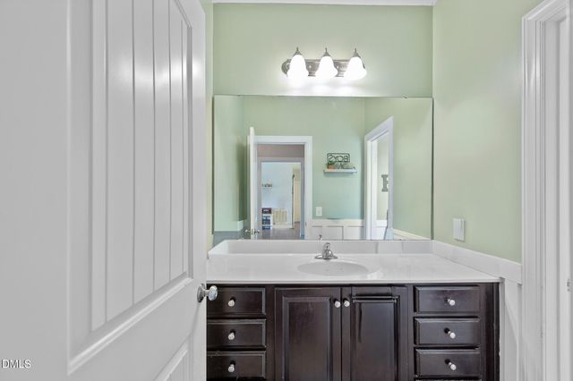 10417 Carsons Creek Drive, Zebulon, NC 27597