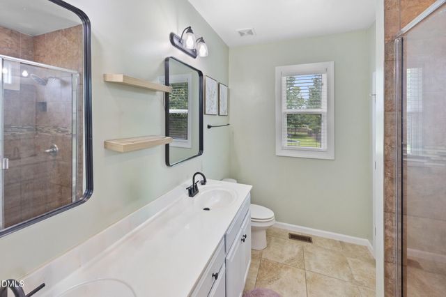 10417 Carsons Creek Drive, Zebulon, NC 27597