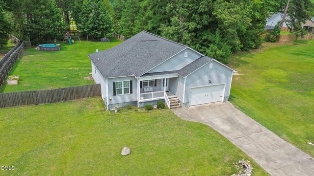 10417 Carsons Creek Drive, Zebulon, NC 27597