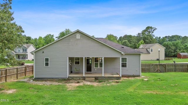 10417 Carsons Creek Drive, Zebulon, NC 27597