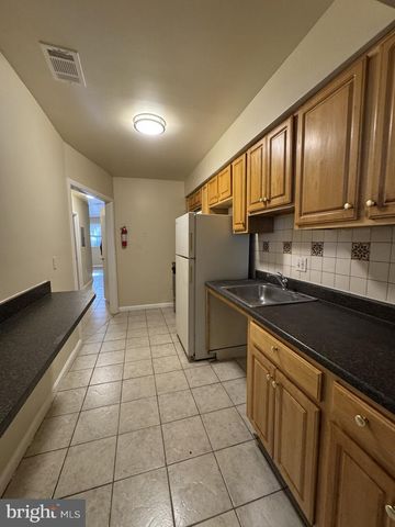 3130 BUENA VISTA TERRACE, Washington, DC 20020