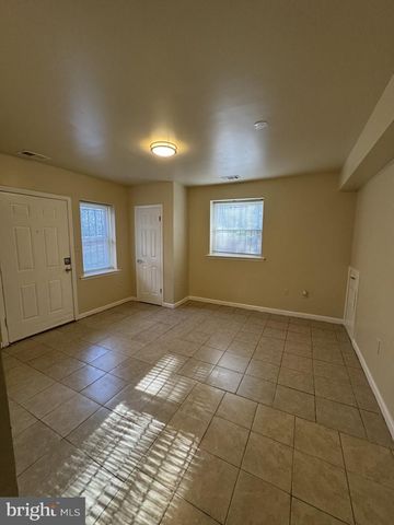 3130 BUENA VISTA TERRACE, Washington, DC 20020