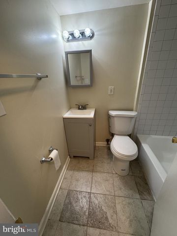 3130 BUENA VISTA TERRACE, Washington, DC 20020