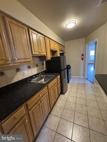 3130 BUENA VISTA TERRACE, Washington, DC 20020