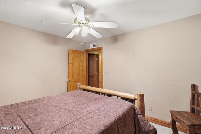 44040 N 7TH Avenue, New River, AZ 85087