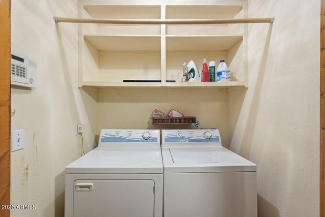 44040 N 7TH Avenue, New River, AZ 85087