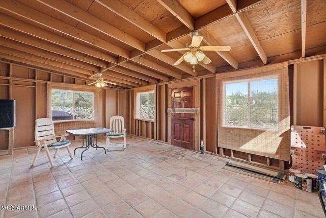 44040 N 7TH Avenue, New River, AZ 85087