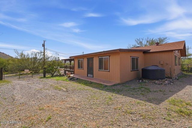 44040 N 7TH Avenue, New River, AZ 85087