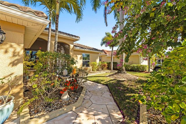 20630 DENNISPORT LANE, North Fort Myers, FL 33917