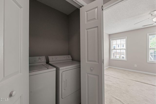 2201 Mountain Mist Court 301, Raleigh, NC 27603