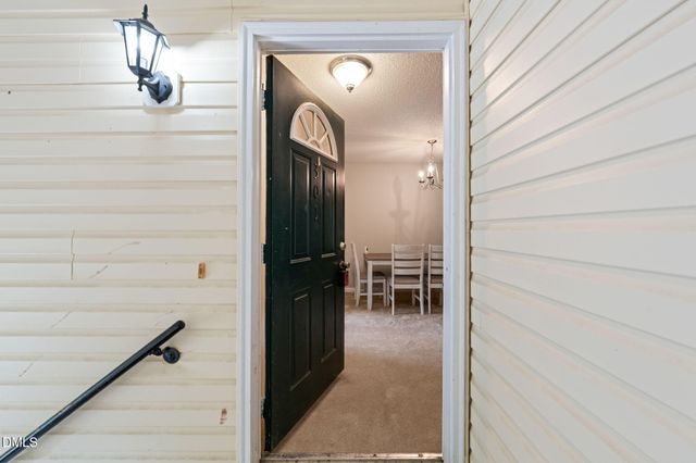 2201 Mountain Mist Court 301, Raleigh, NC 27603