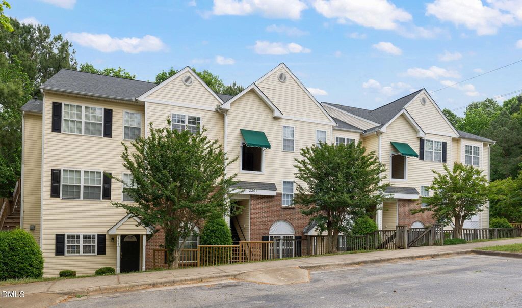 2201 Mountain Mist Court 301, Raleigh, NC 27603