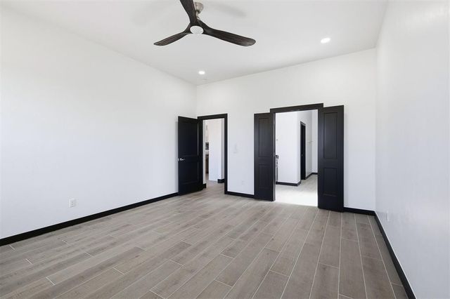 2436 Canyon Circle, Blanchard, OK 73010