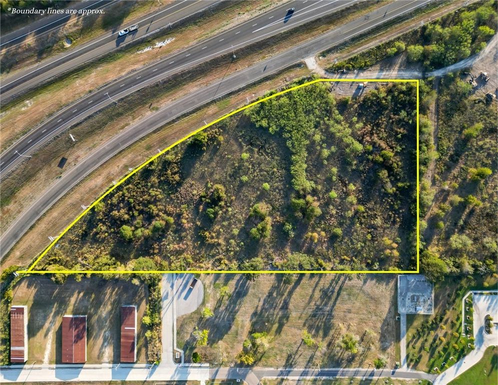 TBD Raymond Stotzer Pkwy, College Station, TX 77845 — photo 3