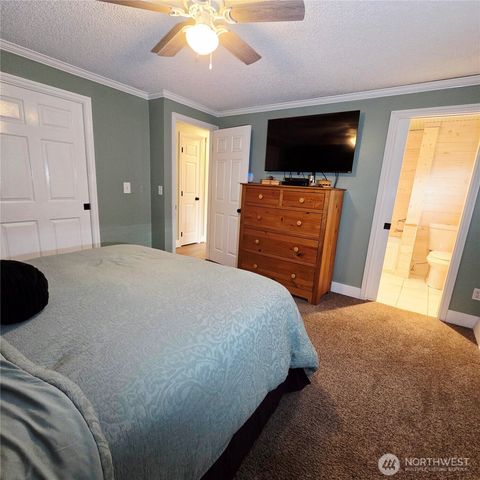 6919 90th Street E, Puyallup, WA 98371
