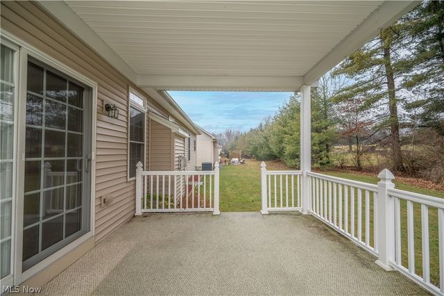 30 Barnstone Lane 18, Canfield, OH 44406