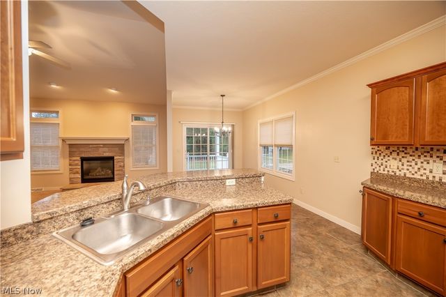 30 Barnstone Lane 18, Canfield, OH 44406