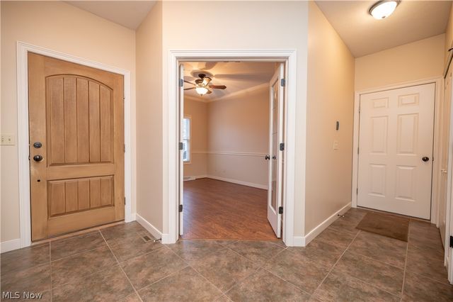 30 Barnstone Lane 18, Canfield, OH 44406