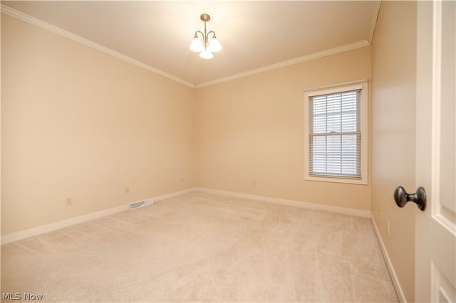 30 Barnstone Lane 18, Canfield, OH 44406