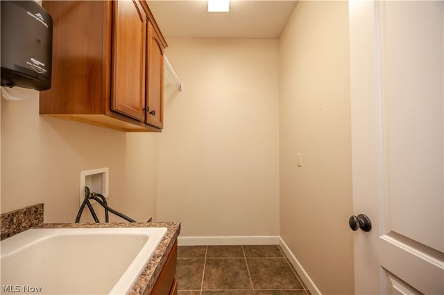 30 Barnstone Lane 18, Canfield, OH 44406