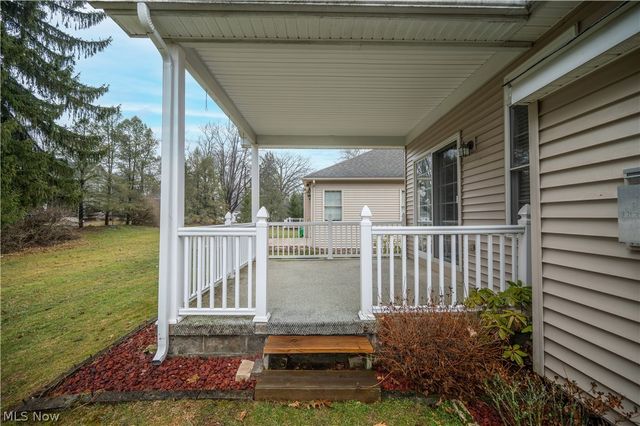 30 Barnstone Lane 18, Canfield, OH 44406