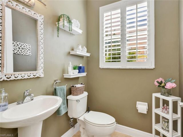 19618 Maddelena CIR, Estero, FL 33967