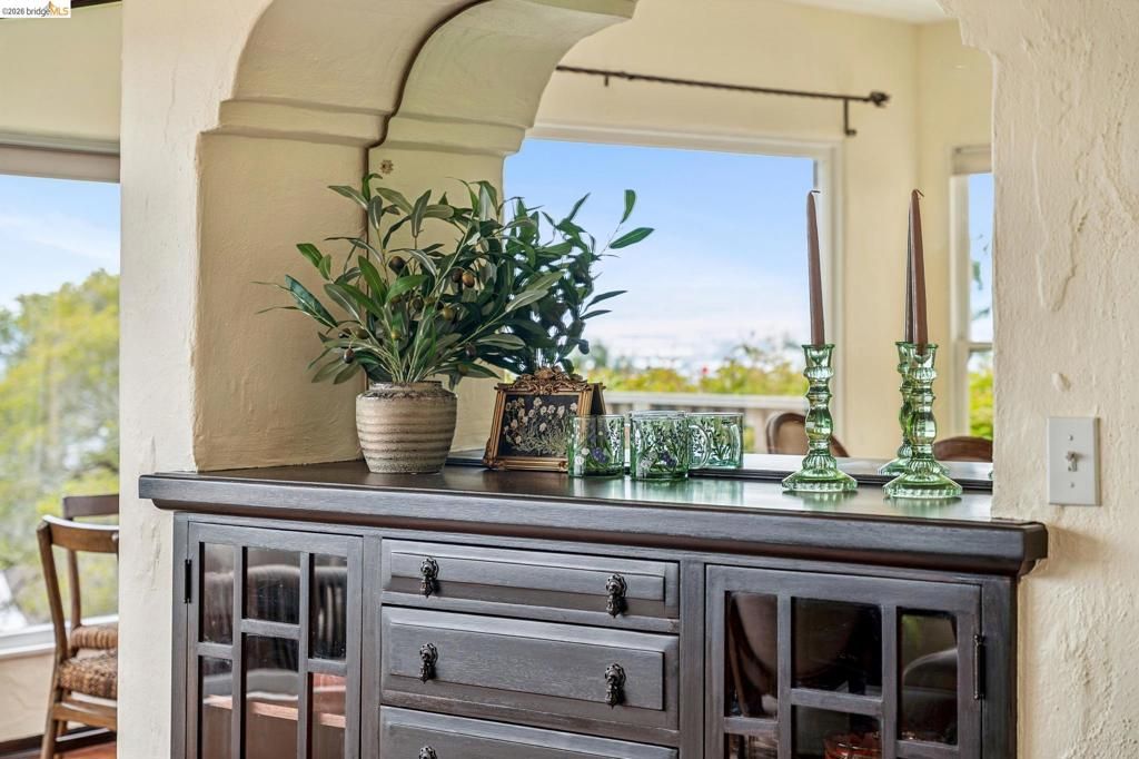 Image 29 of property listing at 784 Cragmont Avenue, Berkeley, CA 94708