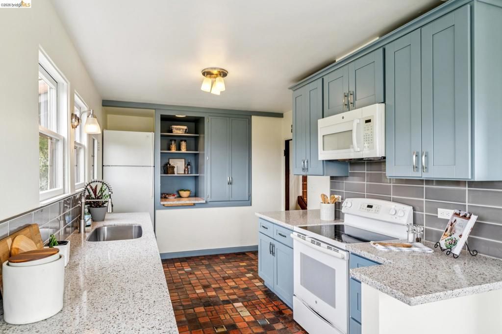 Image 35 of property listing at 784 Cragmont Avenue, Berkeley, CA 94708