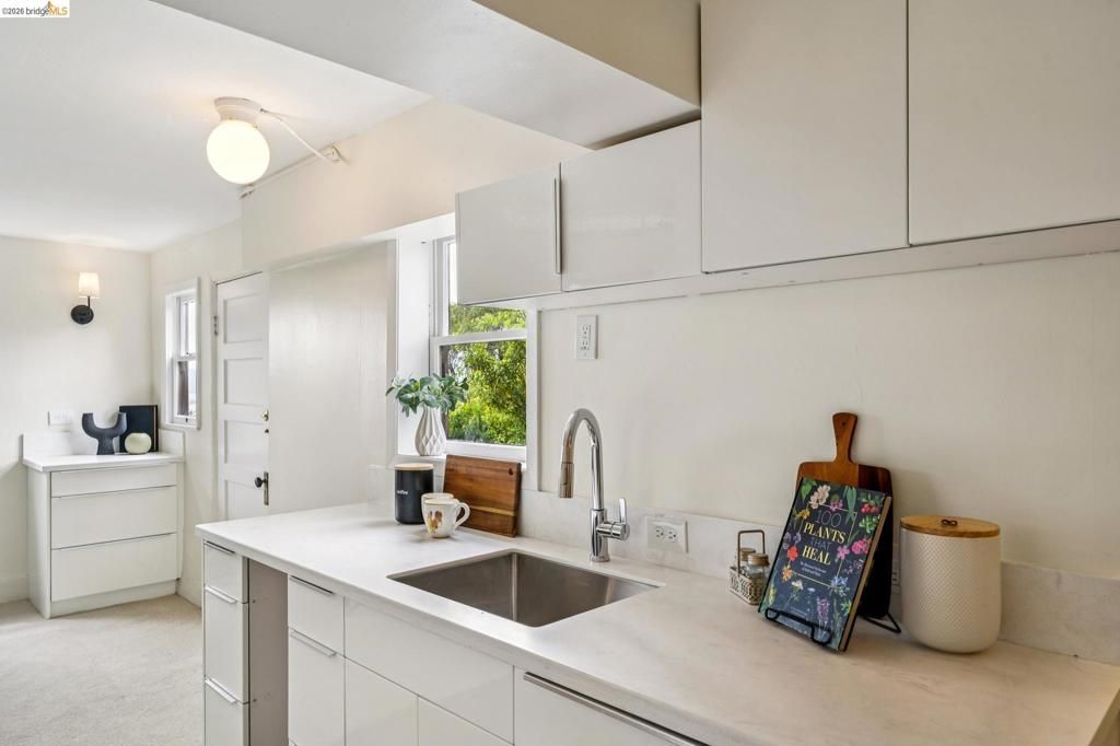 Image 60 of property listing at 784 Cragmont Avenue, Berkeley, CA 94708