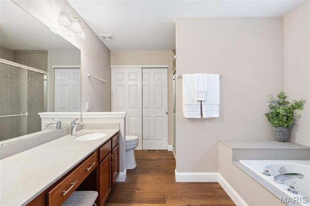 215 Highland Meadows Drive, Wentzville, MO 63385