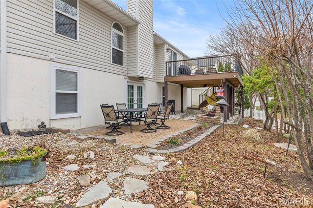 215 Highland Meadows Drive, Wentzville, MO 63385